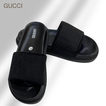 GUCCI ®
